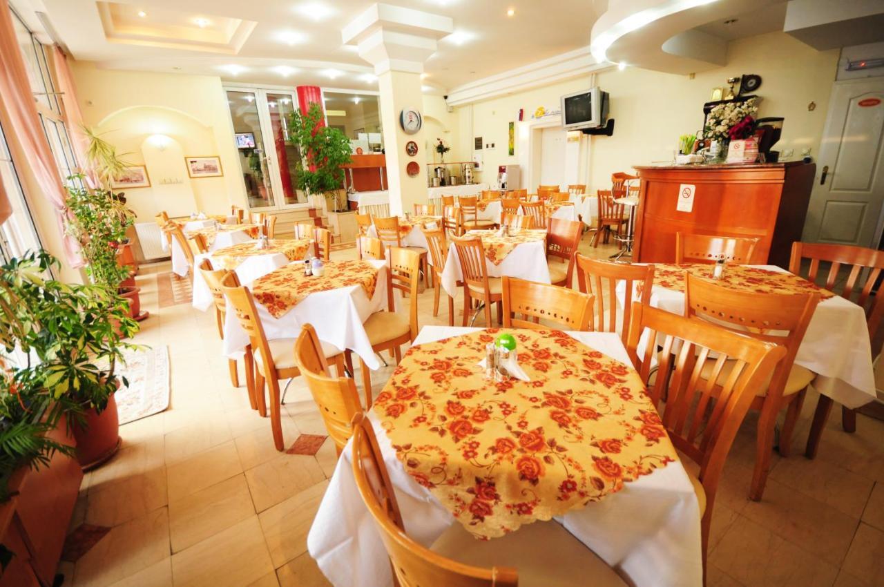 Vip Hotel Skopje - New Management 外观 照片