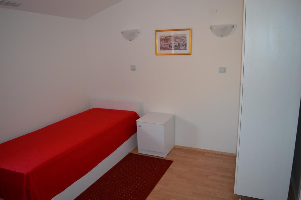 Vip Hotel Skopje - New Management 外观 照片