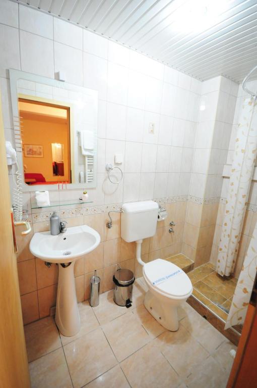 Vip Hotel Skopje - New Management 客房 照片