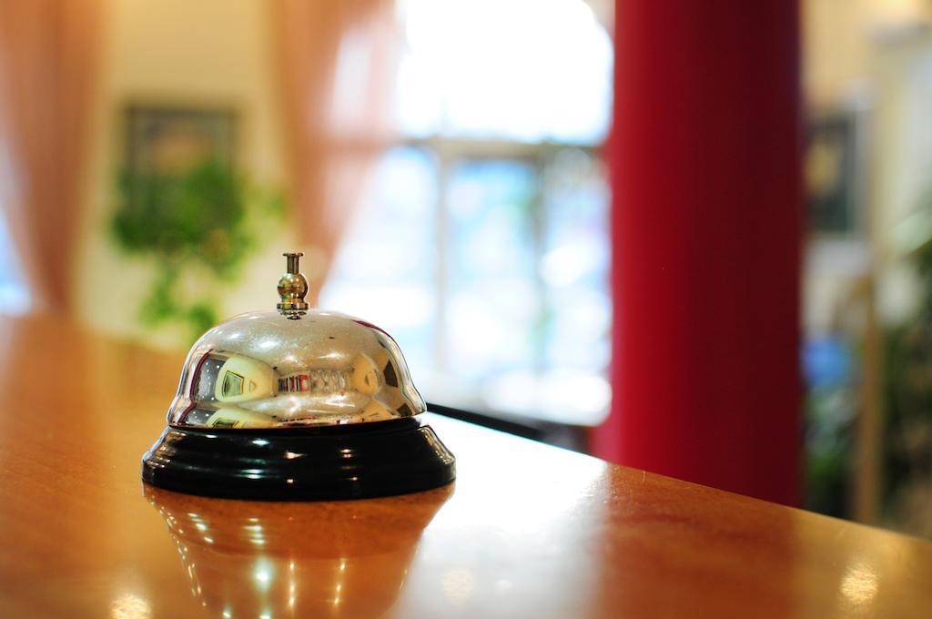 Vip Hotel Skopje - New Management 外观 照片