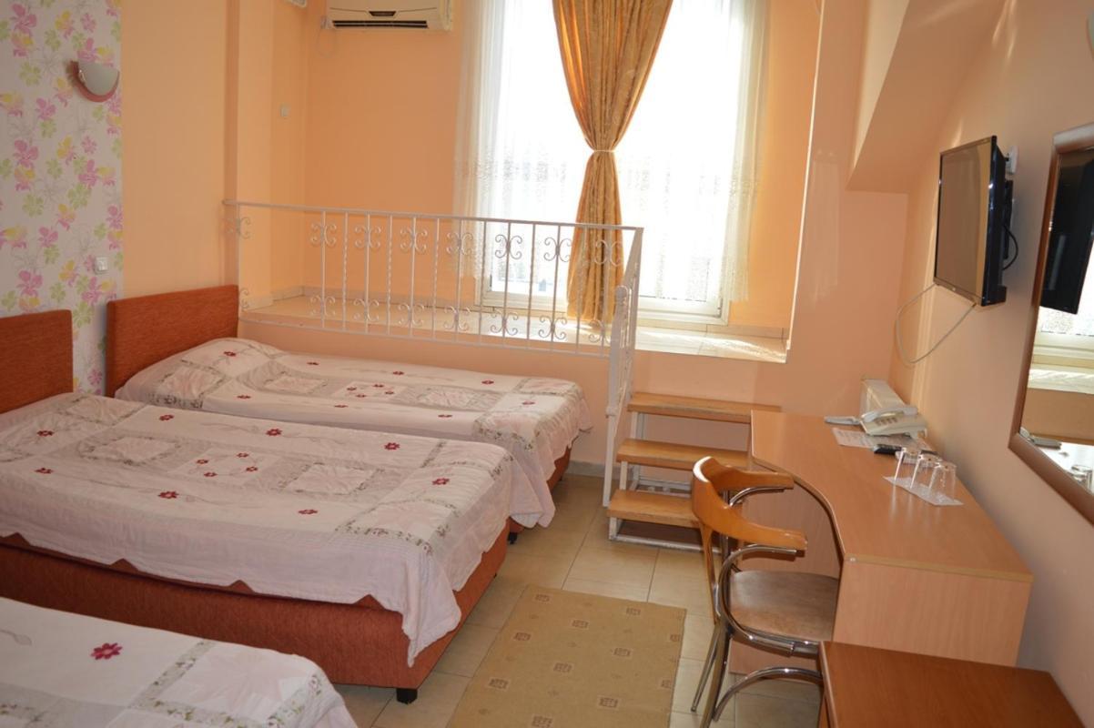 Vip Hotel Skopje - New Management 外观 照片